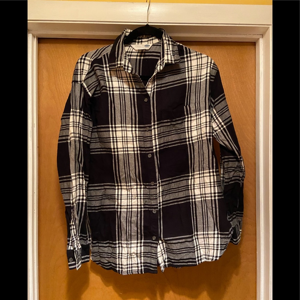 Old Navy Women’s “The Boyfriend” Plaid Flannel Shirt - Size Medium